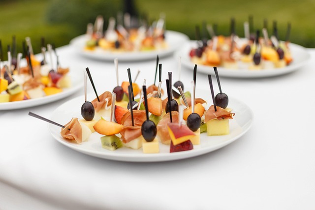 Catering & Partyservice in München: So wird jede Feier zum Erfolg 3 sk1tty snack 5077036 640